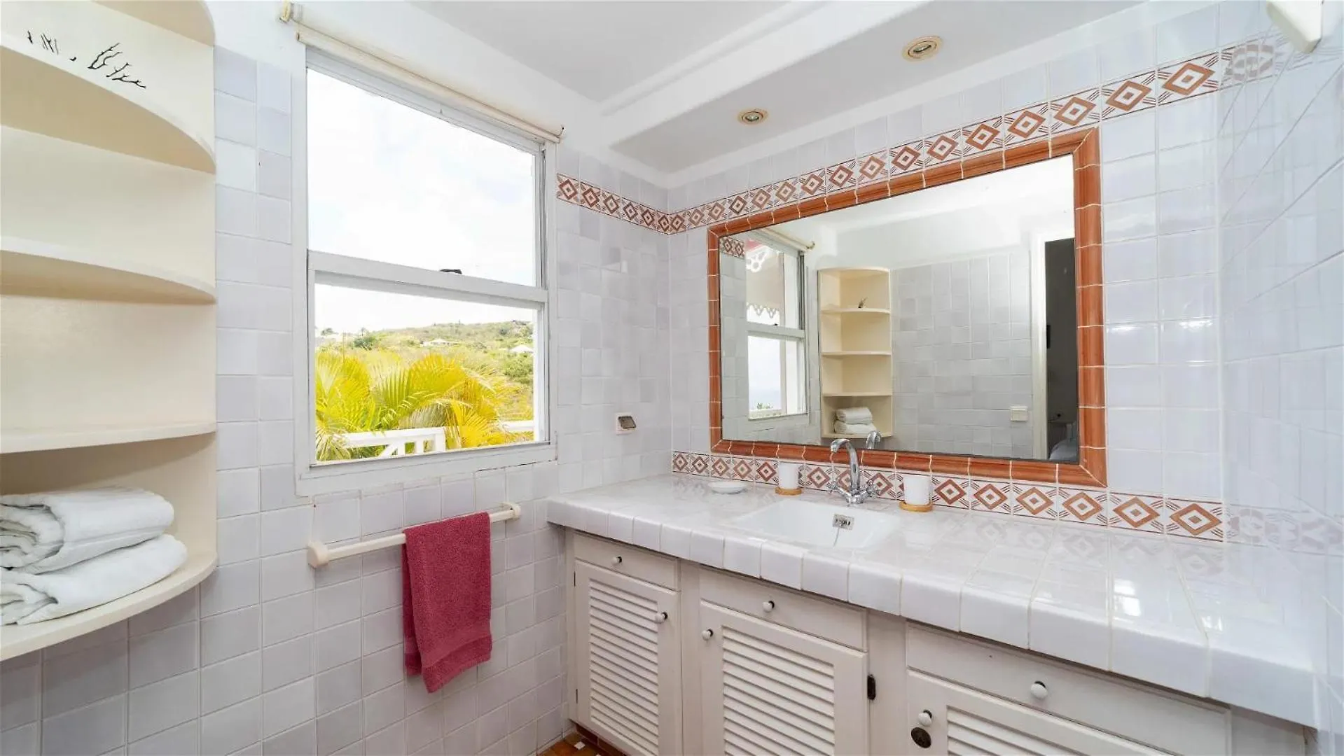 Elegant West Indies Retreat with Stunning Views Gustavia