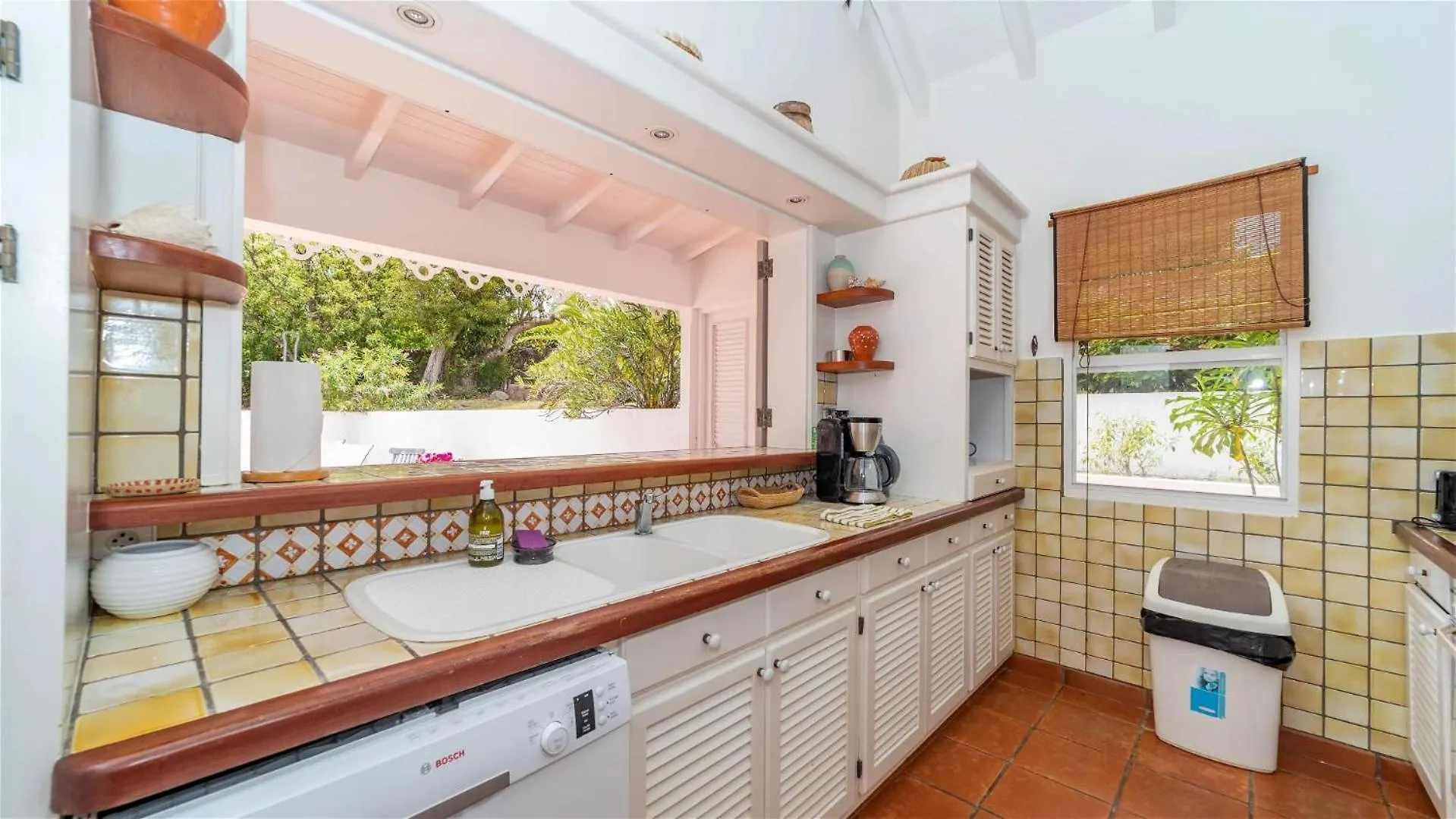 Elegant West Indies Retreat with Stunning Views Gustavia 0*,